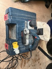 Bosch GHO 40-82 C Professional